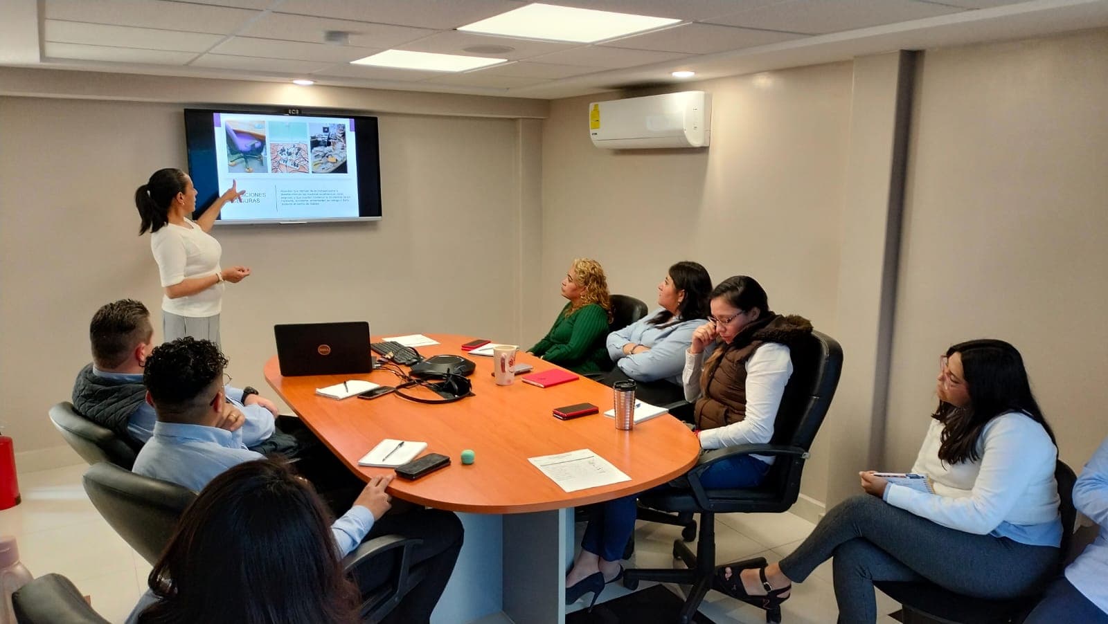 Comunicación y manejo de conflictos